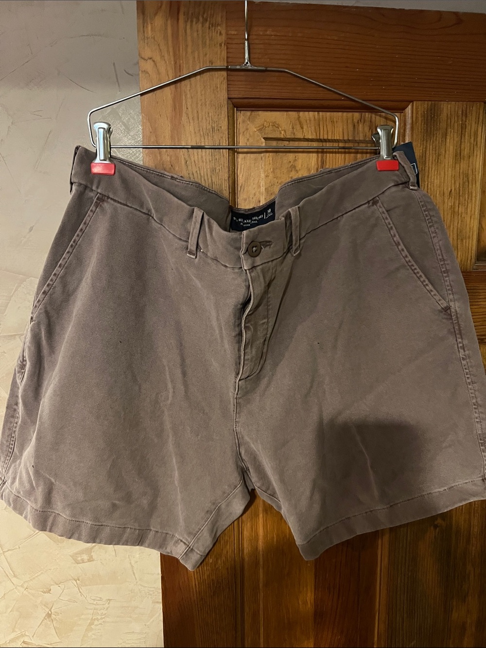 Abercrombie & Fitch 90's Relaxed Shorts in Olive Brown